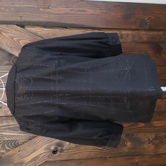 A.N.A - Picture 5 of 12